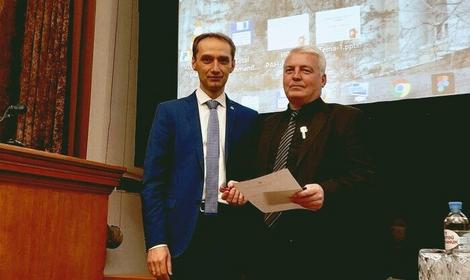 Сотрудник Института органической химии имени Н. Д. Зелинского Андрей Владимирович Демин был награжден Медалью «За безупречный труд и отличие III степени»