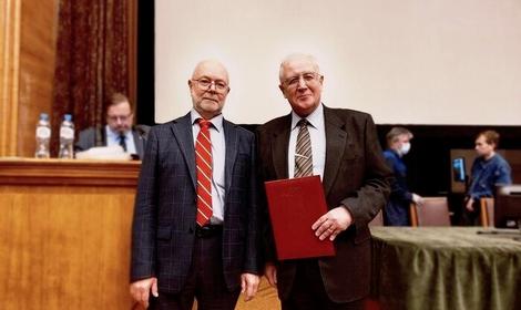 Сотрудник Института органической химии в составе коллектива авторов удостоен престижной премии А.А. Баландина Российской академии наук за цикл выдающихся исследований