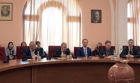 Итоги визита в Армению ученых ИОХ РАН