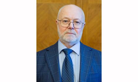 Академик М.П. Егоров: Обзорные статьи как катализаторы химического прогресса