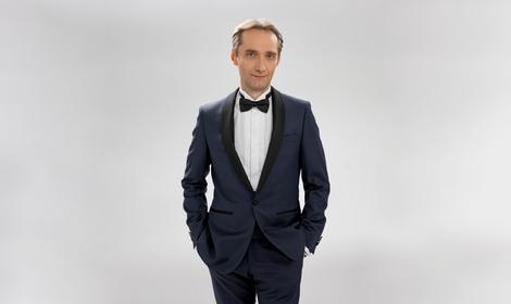 Поздравляем академика Валентина Павловича Ананикова с 50-летием!